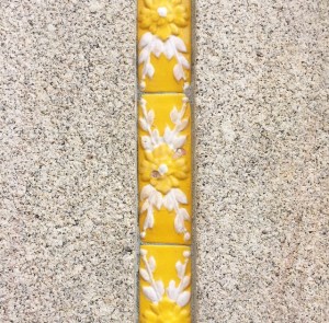 Azulejos - White - Yellow - Porto