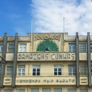 Art Deco - House - Peacock - Porto