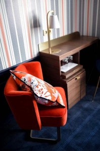 Rouge Absolu - Célia Lobo - Cheval Blanc - Hotel - Interior - Design - Interior Design - Decor - Home - Decoração - Palms - Wallpaper - Papel de parede - Papier-peint - Pop - Colors - Design - Cores - Print Design - Textile Design - Têxtil Design - Estampados - Pattern - Imprimés - Rugs - Tapis - Tapetes - Cushions - Coussins - Almofadas - Luxe