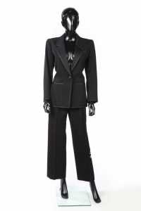 Saint Laurent Rive Gauche, 1975/80 - Vente aux enchères Artprecium