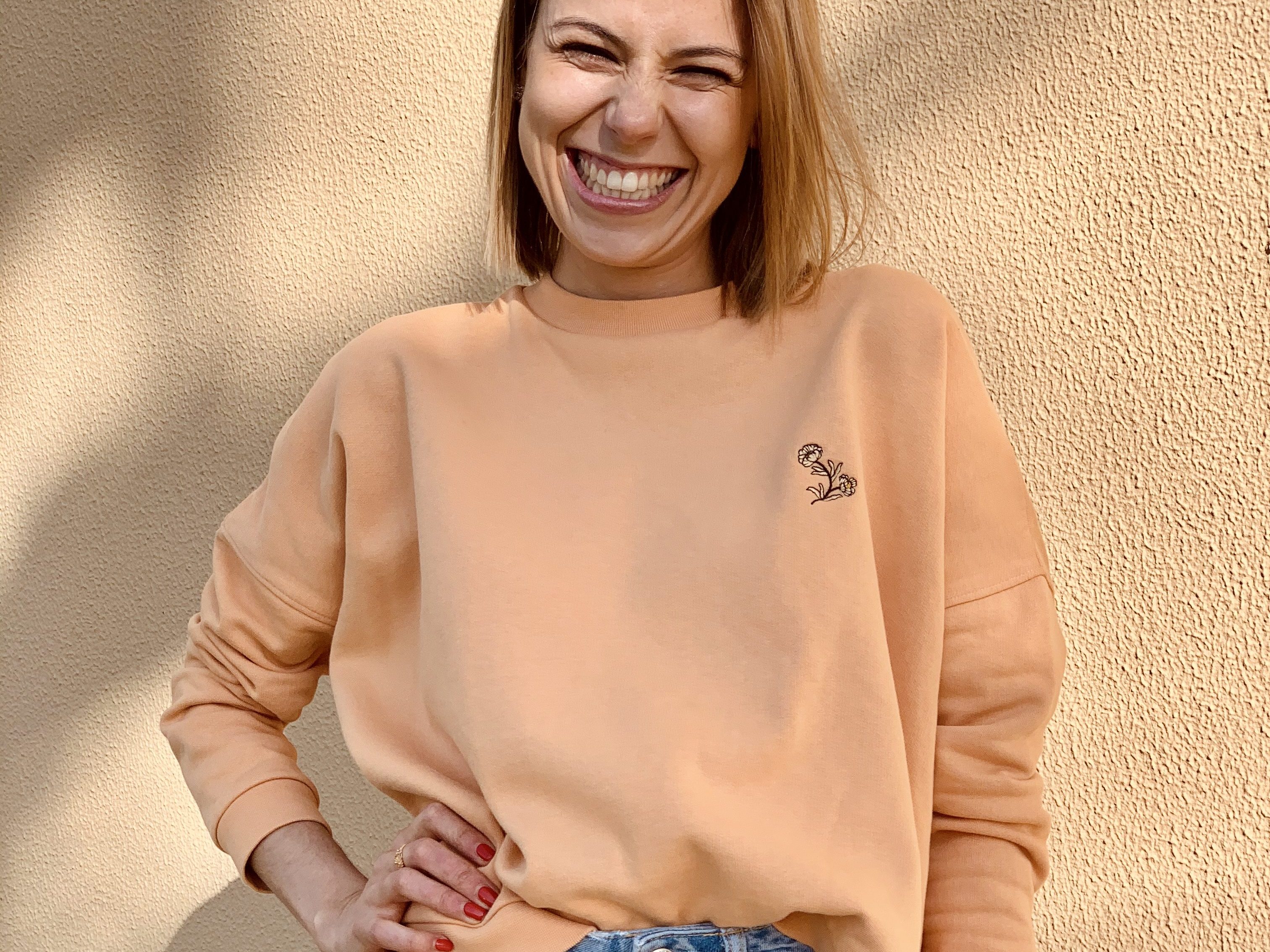 Célia Lobo - Sweat FLOR Warm Sand - 100% Organic Cotton